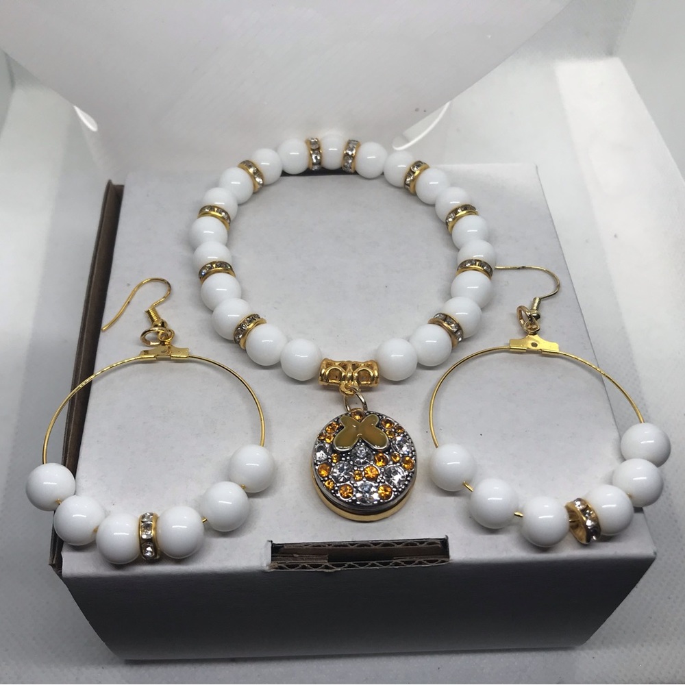 White Charm Bracelet Set